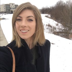 Meet your Posher, Brooke